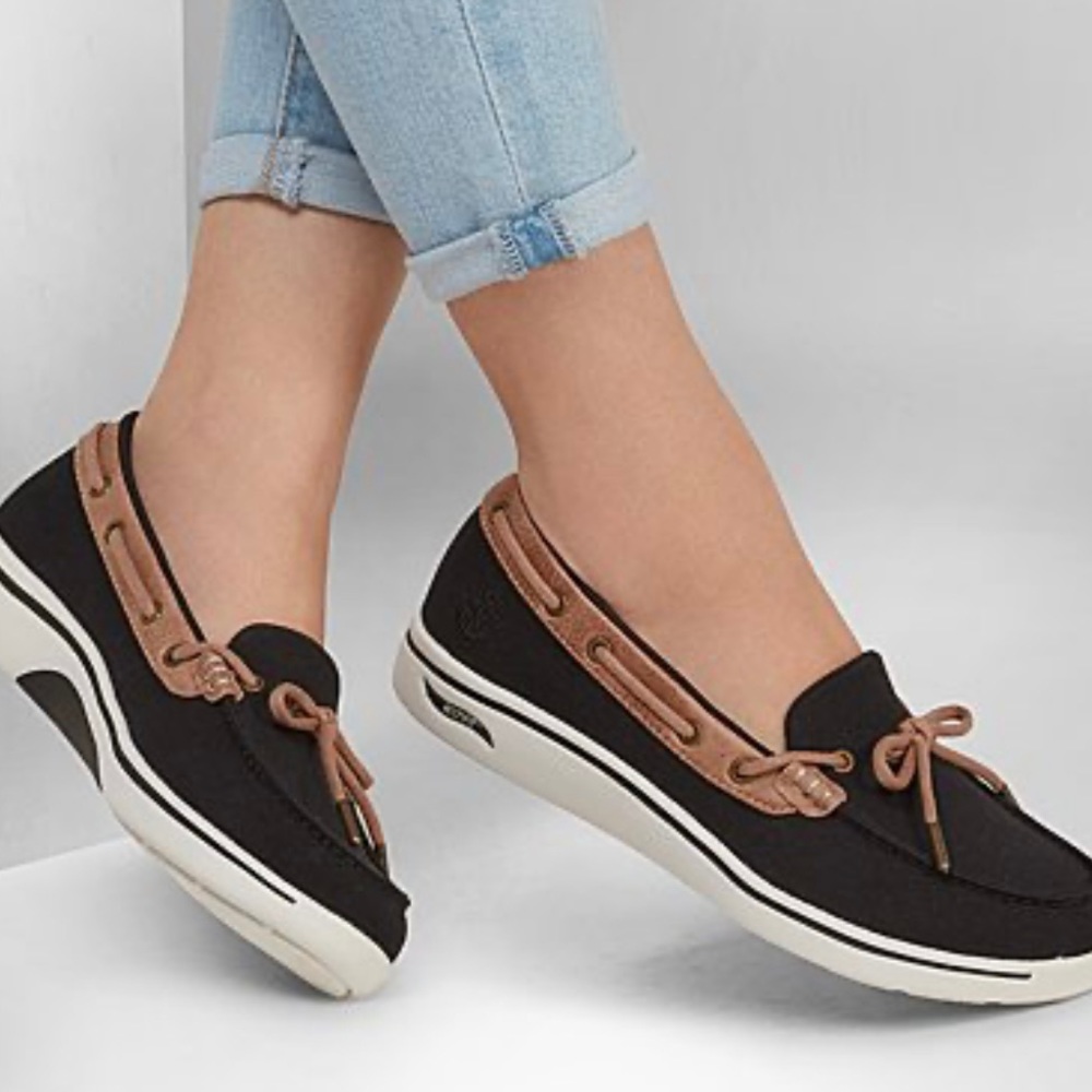 Skechers Women's Arch Fit Uplift-Shoreline Boat Shoe